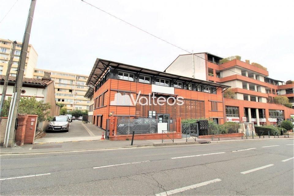 Location bureaux 60 m² non divisibles