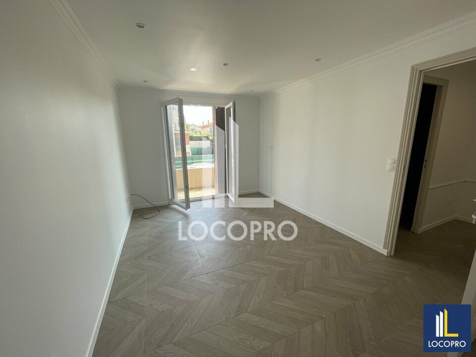 A LOUER - BUREAU / CABINET MEDICAL RENOVE - CAGNES SUR MER