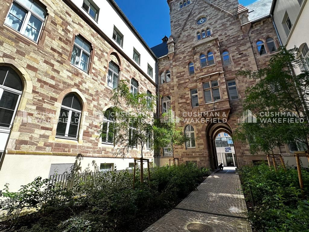 Location bureaux 1267 m² non divisibles