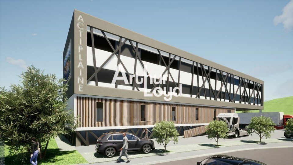 Location local d''activites 2352 m² non divisibles