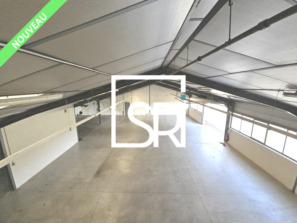 Vente entrepot 1010 m² non divisibles