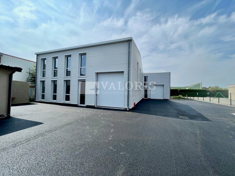 Location local d''activites 360 m² non divisibles