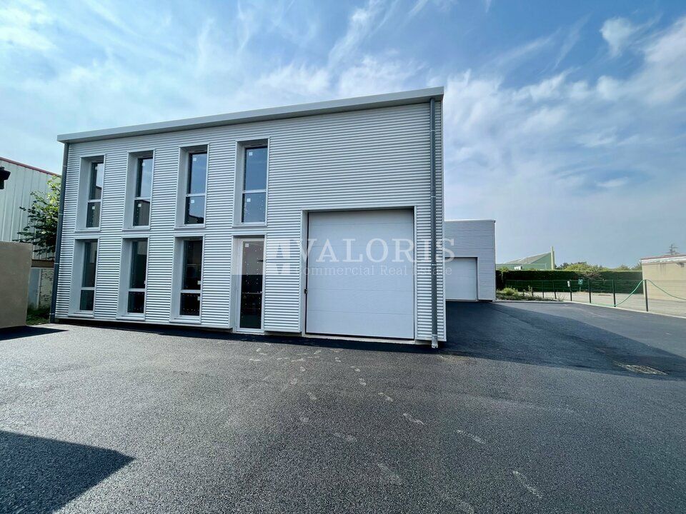 Location activité/entrepôt - 360 m²