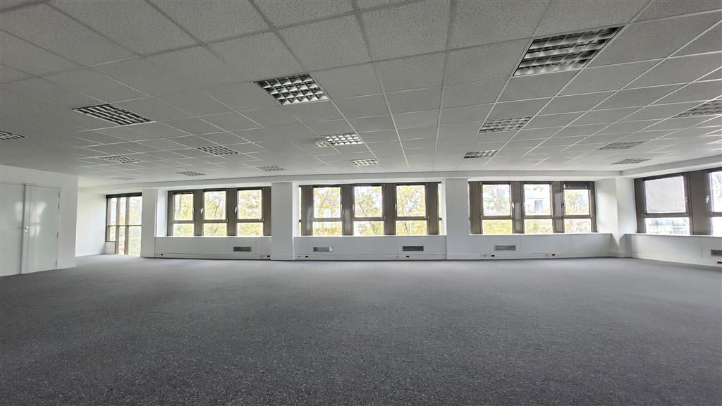 Location Bureaux 204 m² non divisibles