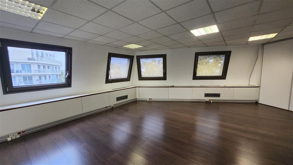 Location Bureaux 50 m² non divisibles