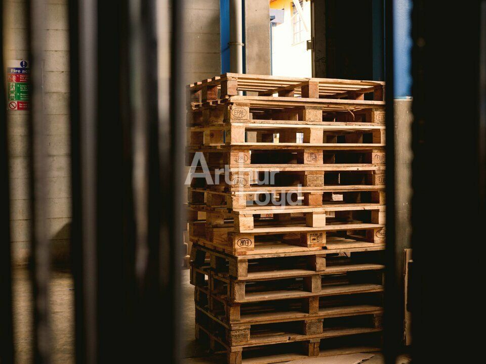 Local d'activite à vendre à Poisy-Proximité immédiate Grand Epagny/Annecy