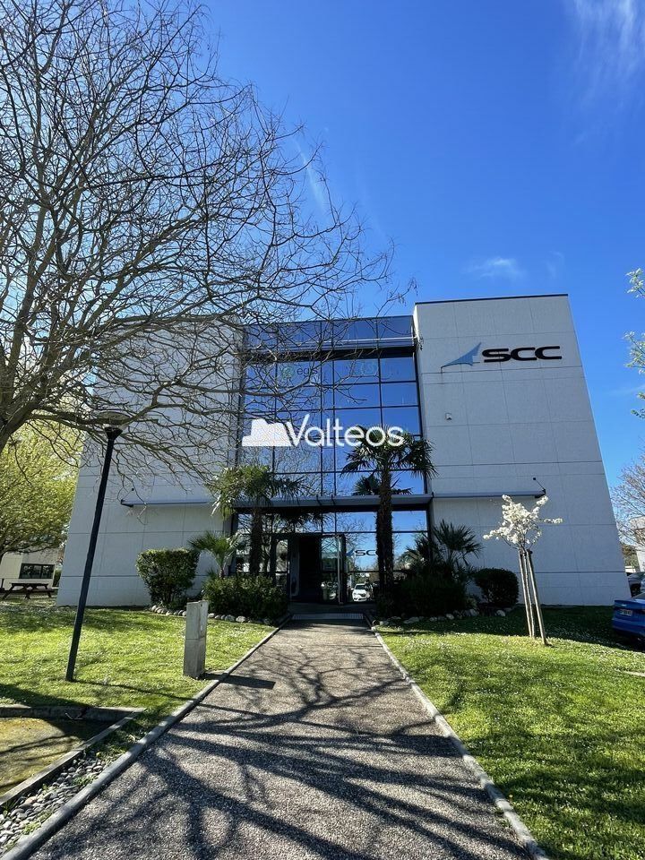 Location bureaux 500 m² non divisibles