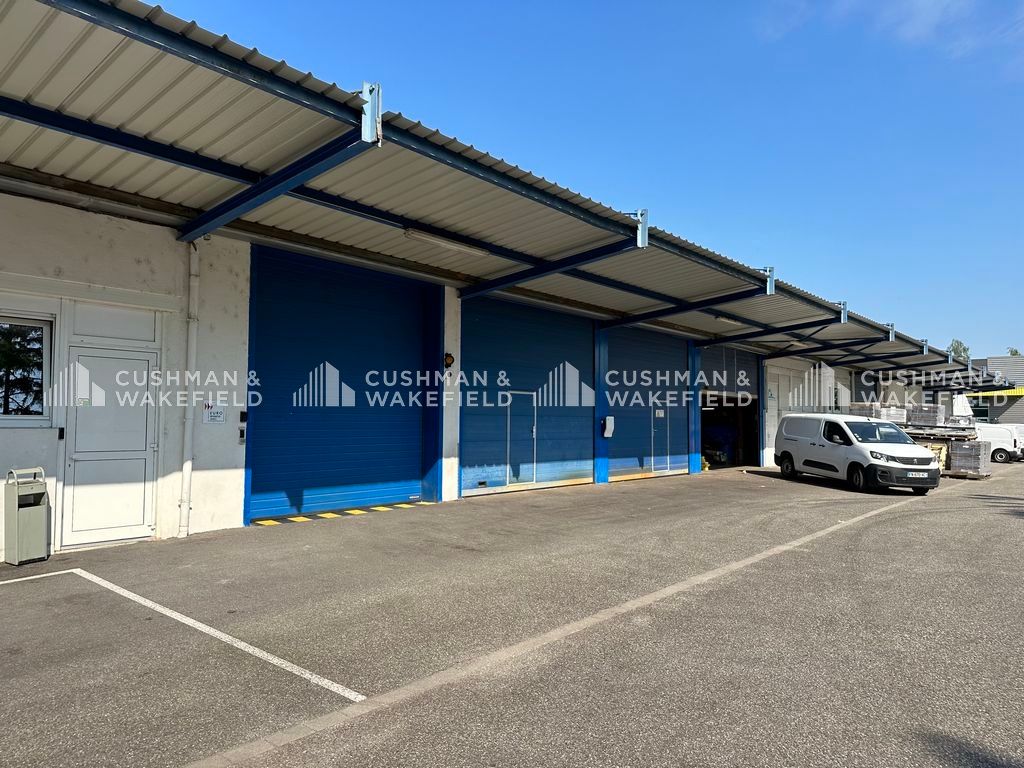 Vente activités 686 m² non divisibles