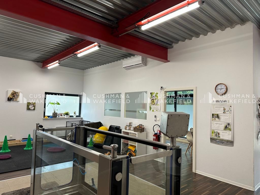 Location bureaux 110 m² non divisibles