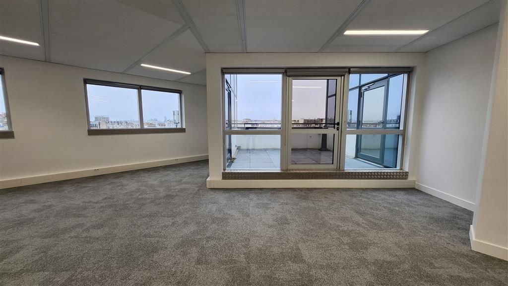 Location bureaux 549 m² divisibles à partir de 549 m²