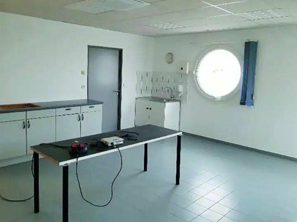 Local industriel à louer - proche Saint-Avold (57)