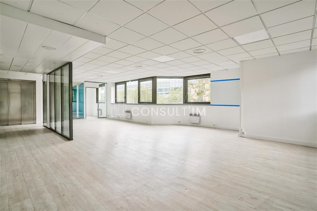 Location bureaux 299 m² non divisibles