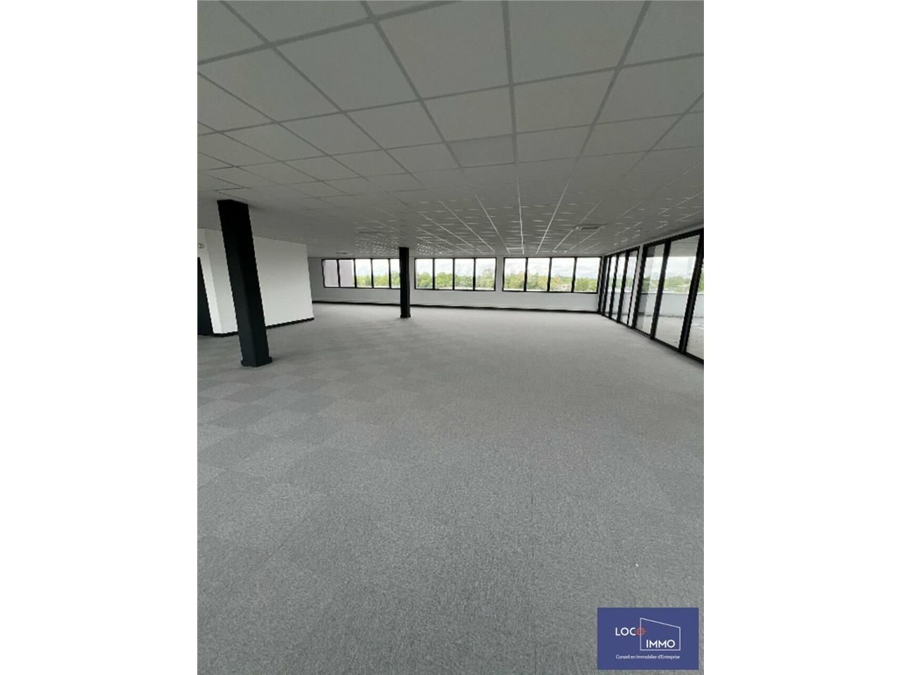 Location bureaux 630 m² divisibles à partir de 315 m²