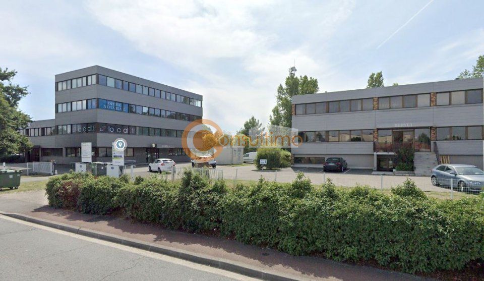 BUREAUX - A LOUER - MERIGNAC 