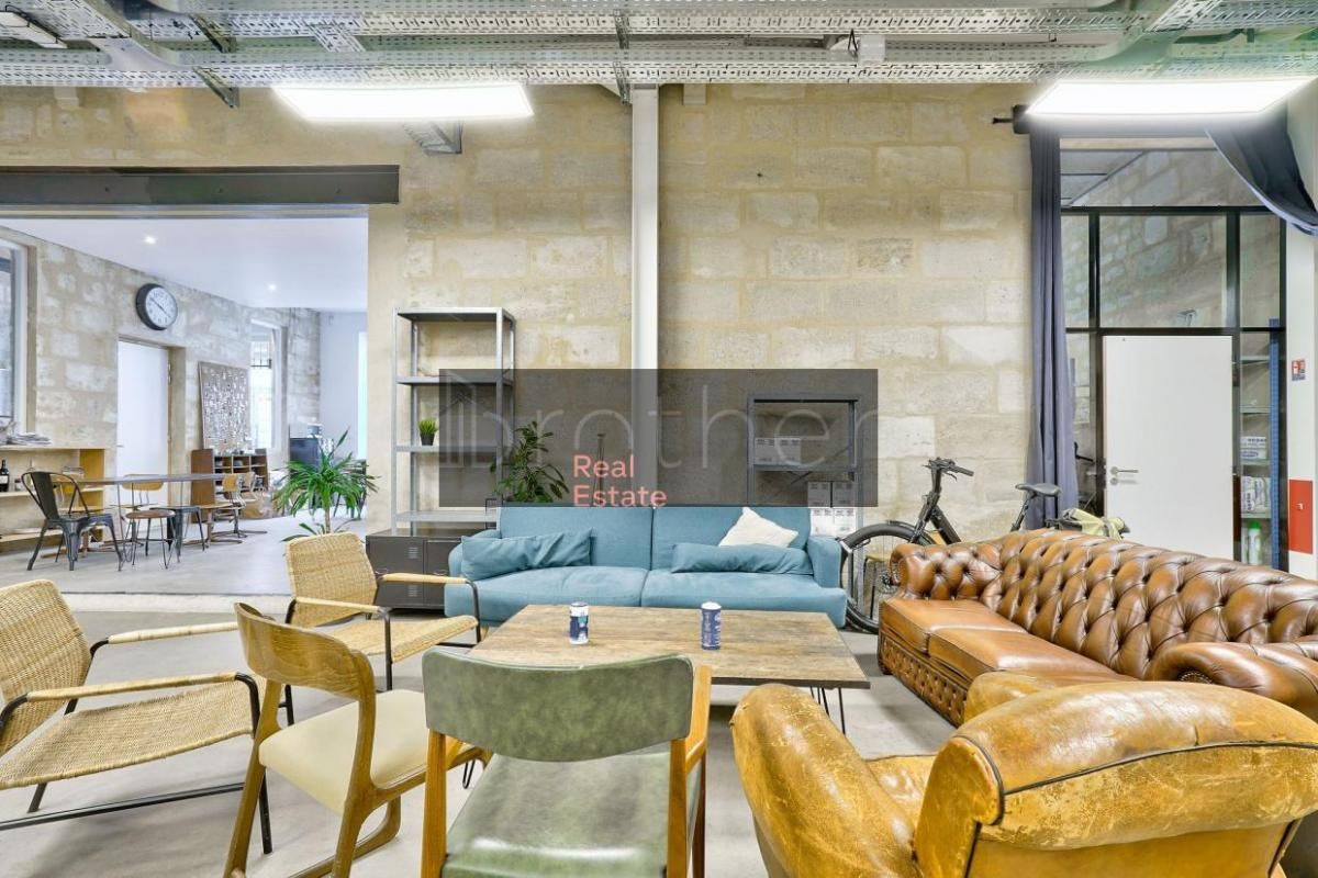 Location bureaux 500 m² non divisibles