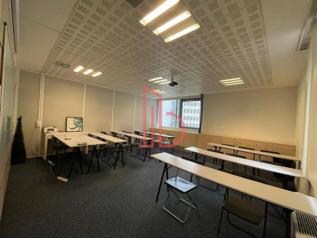 Vente bureaux 959 m² divisibles à partir de 216 m²