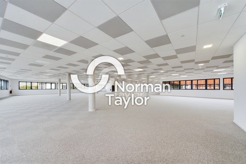 3266 m² pour ce bureaux en location à Montpellier