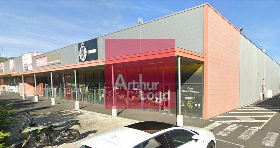 Location local commercial 385 m² non divisibles