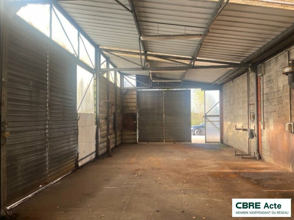 LOCAL D'ACTIVITES A VINCEY 