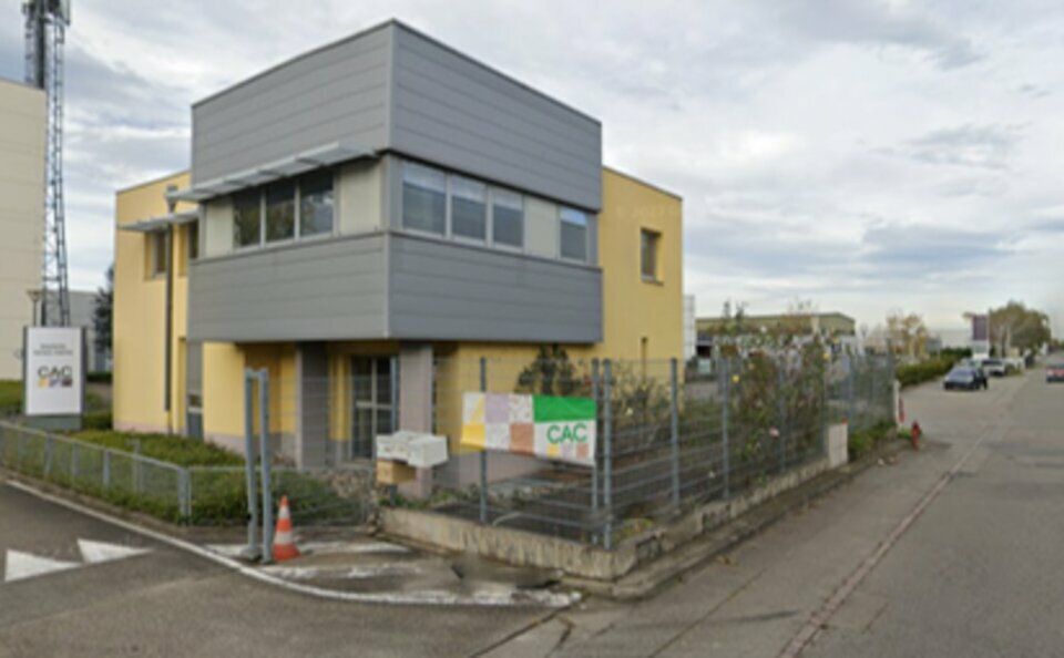 Location bureaux 160.5 m² non divisibles