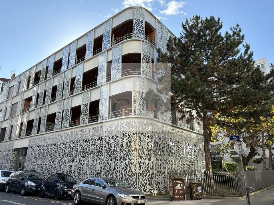 Location bureaux 235 m² non divisibles