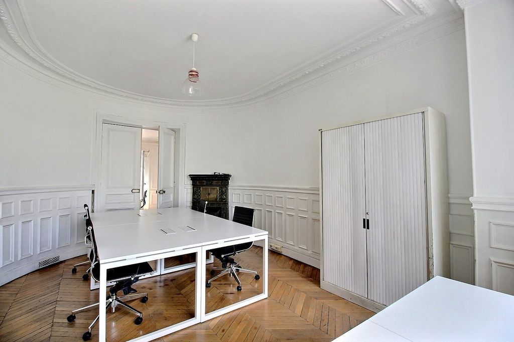 Location bureaux 85 m² non divisibles