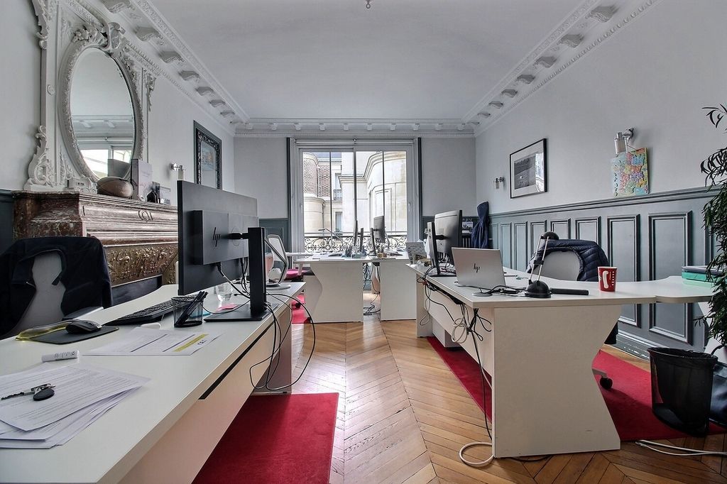 Location bureaux 215 m² non divisibles