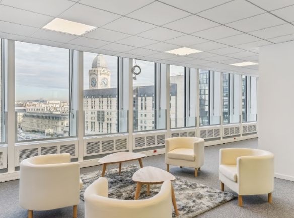 Location bureaux 5299 m² divisibles à partir de 983 m²