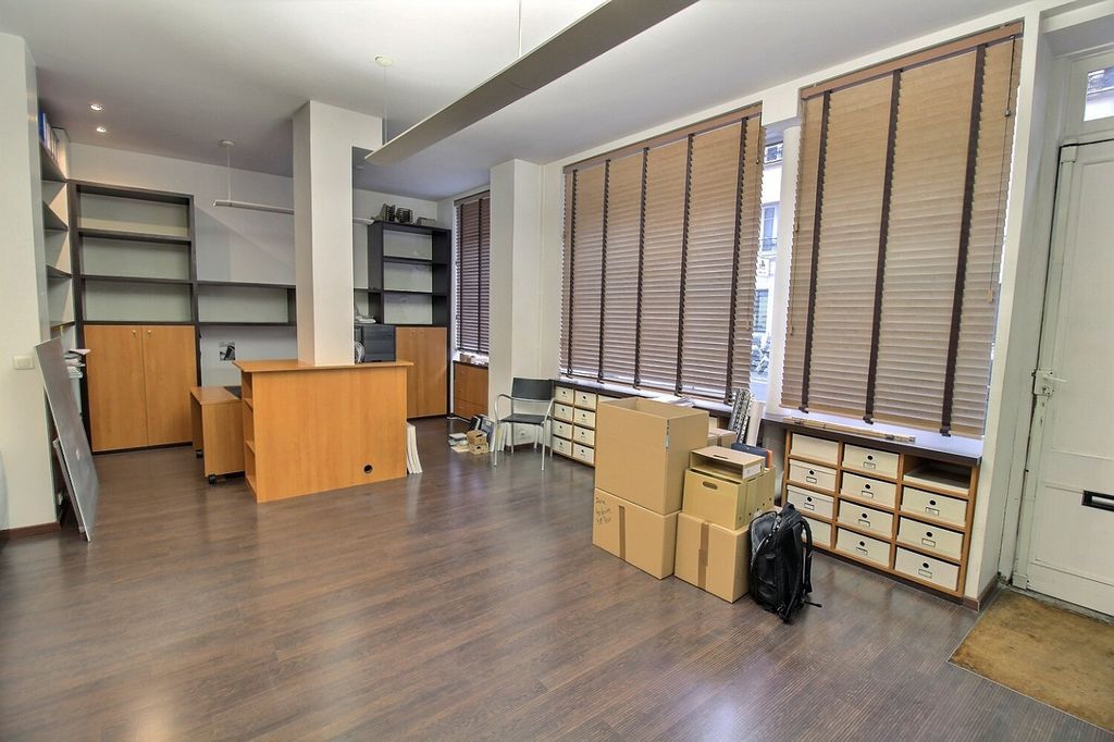 Location bureaux 92 m² non divisibles