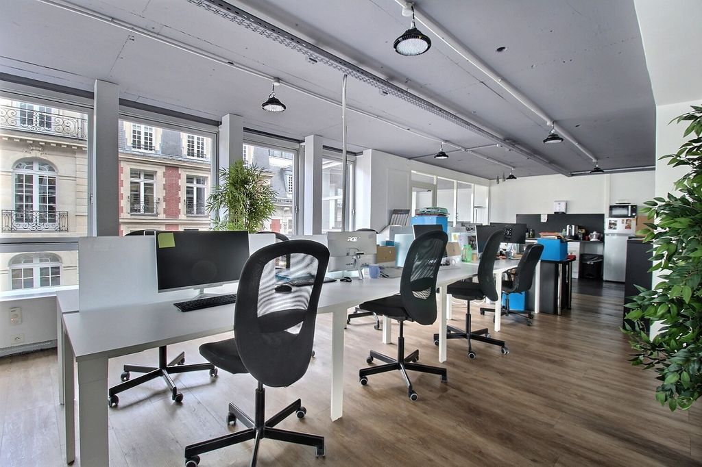 Location bureaux 220 m² non divisibles