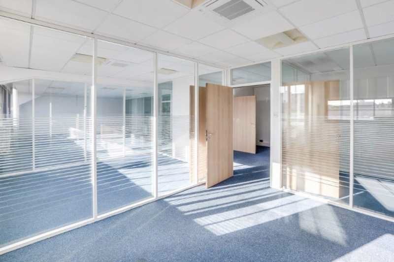 Location bureaux 164 m² non divisibles
