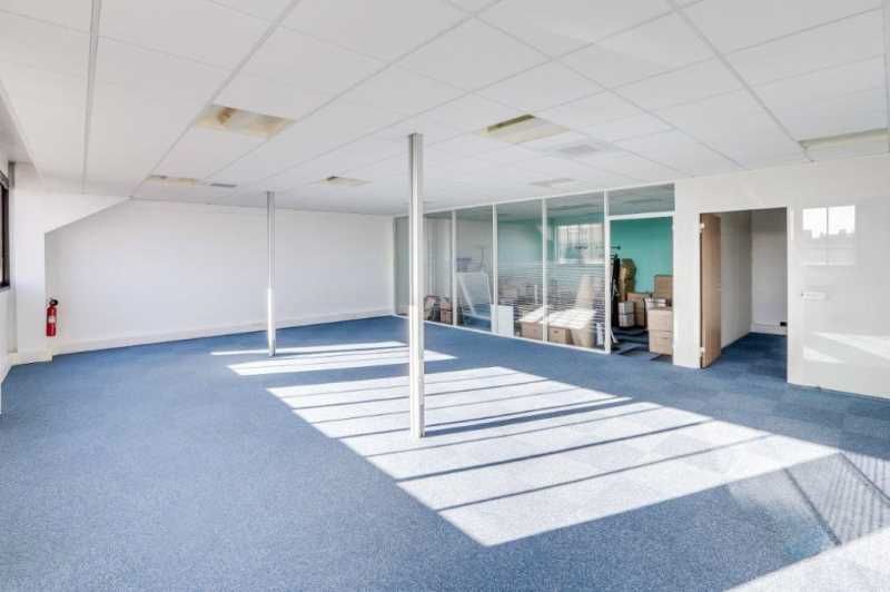 Location bureaux 164 m² non divisibles