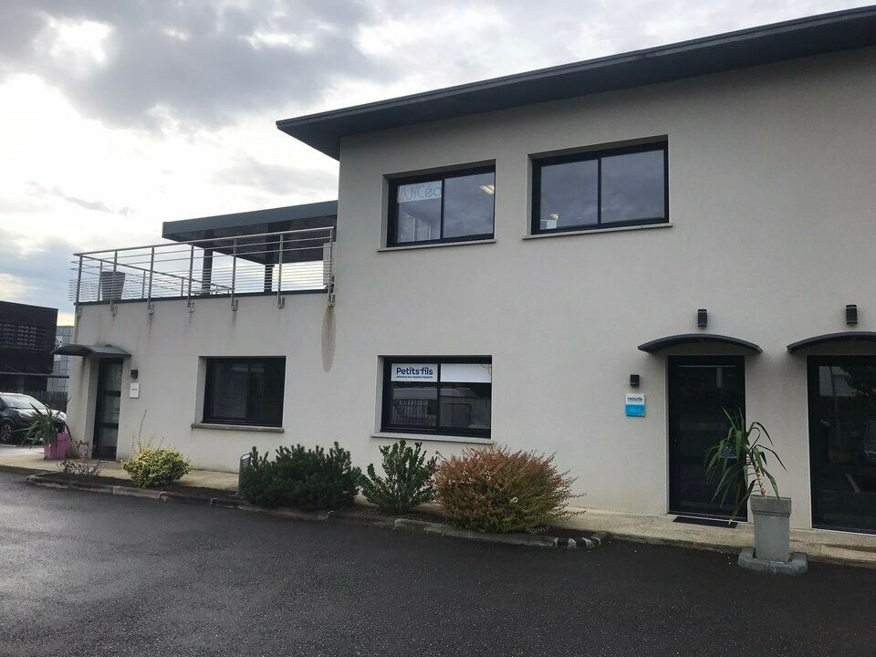 Location bureau - 80 m²