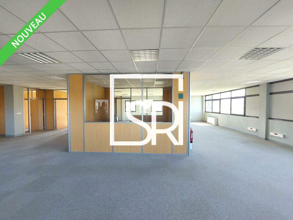 Location bureaux 627 m² divisibles à partir de 320 m²