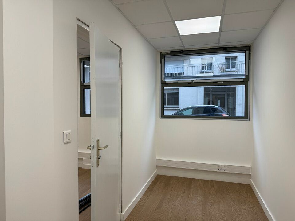 A louer local commercial 40 m² - TOURS CENTRE