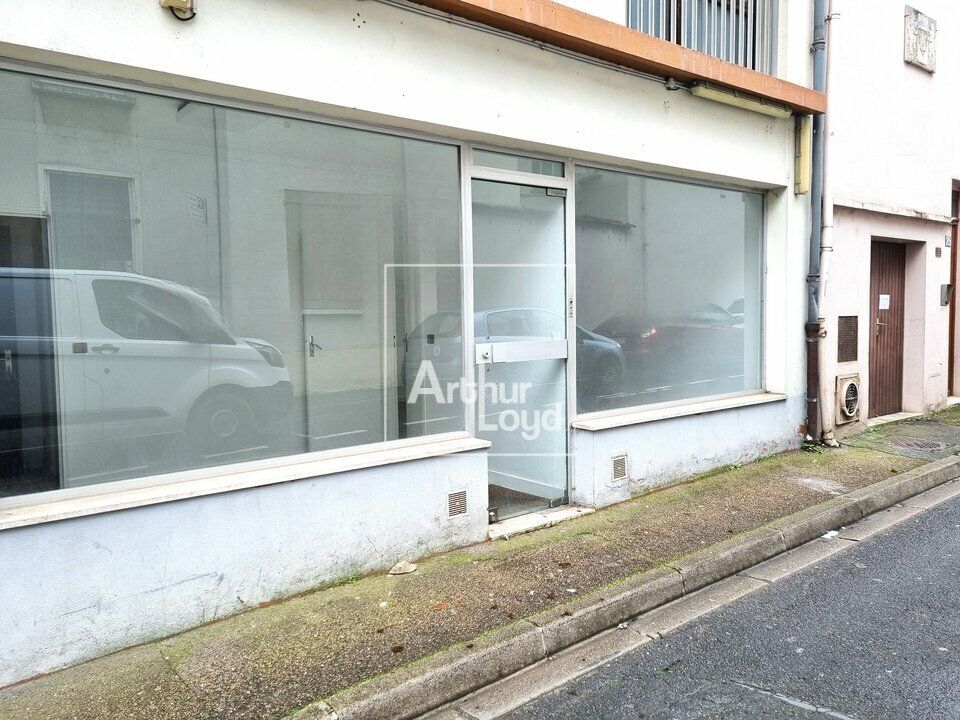 Location local commercial 33 m² non divisibles