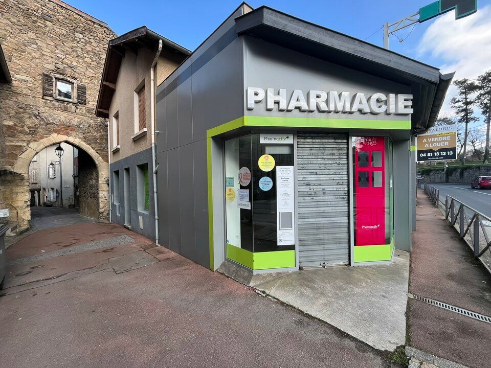 Vente local commercial 115 m² non divisibles