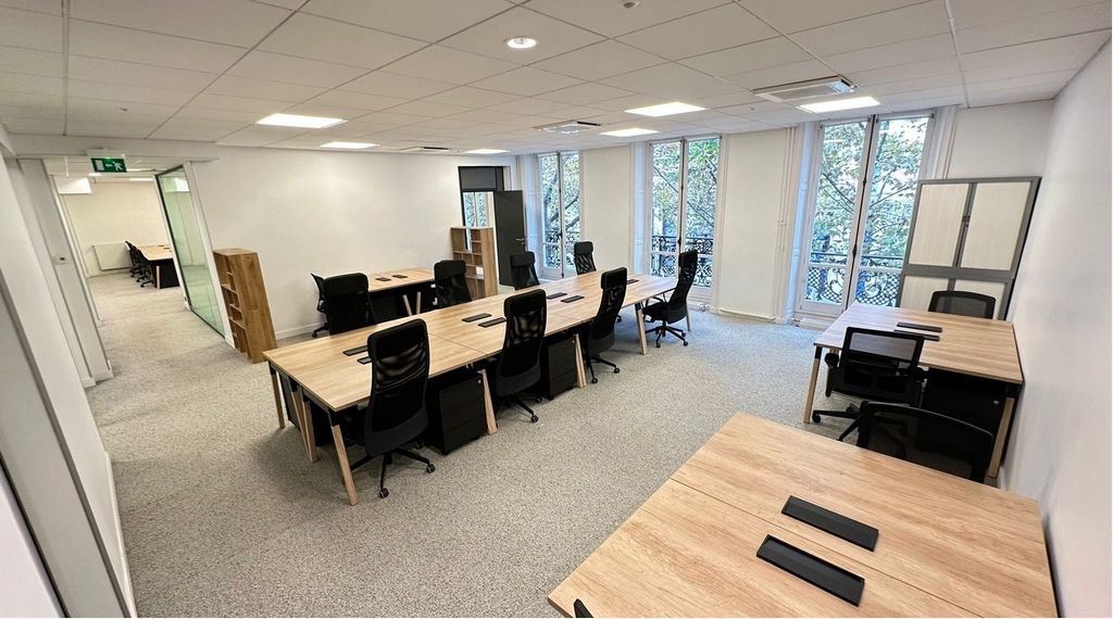 Location bureaux 320 m² non divisibles