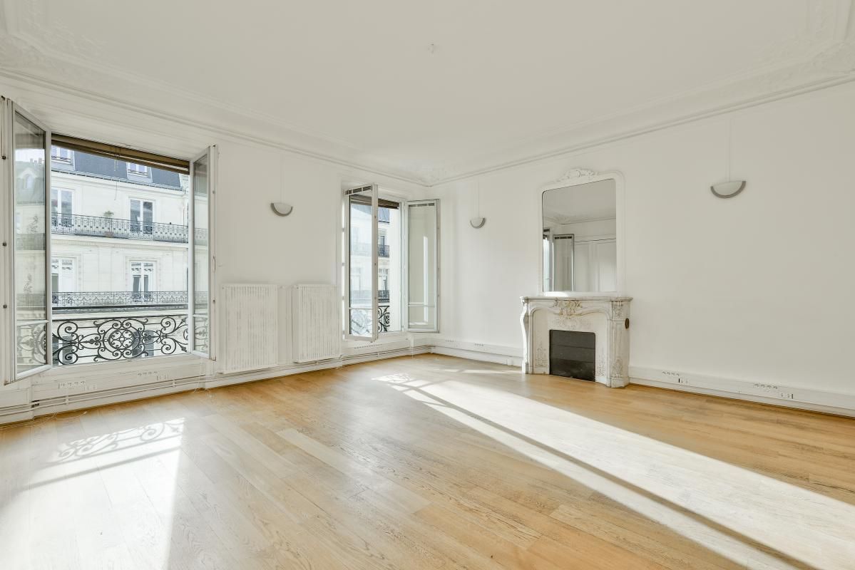 Location Bureaux 152 m² non divisibles