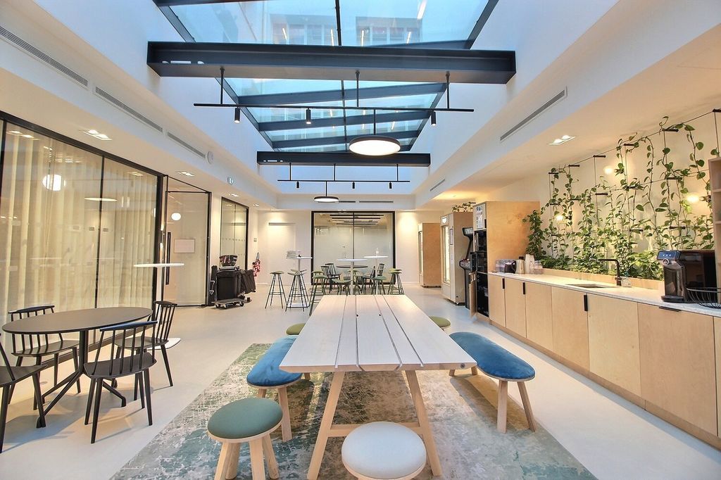 Location bureaux 91 m² non divisibles