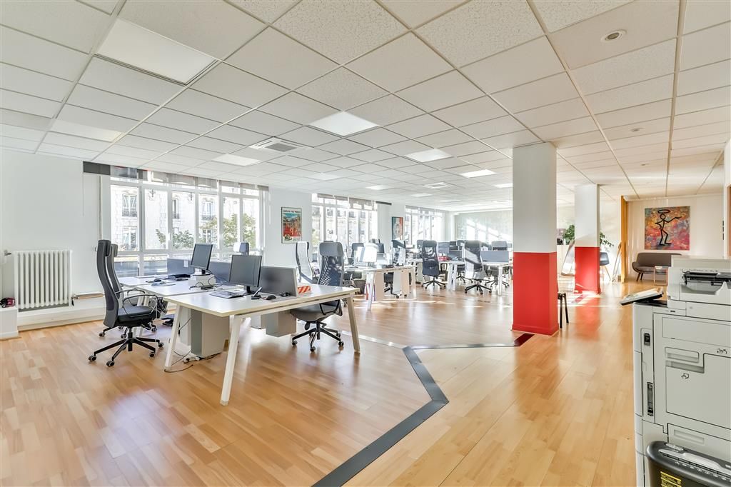Location Bureaux 250 m² non divisibles