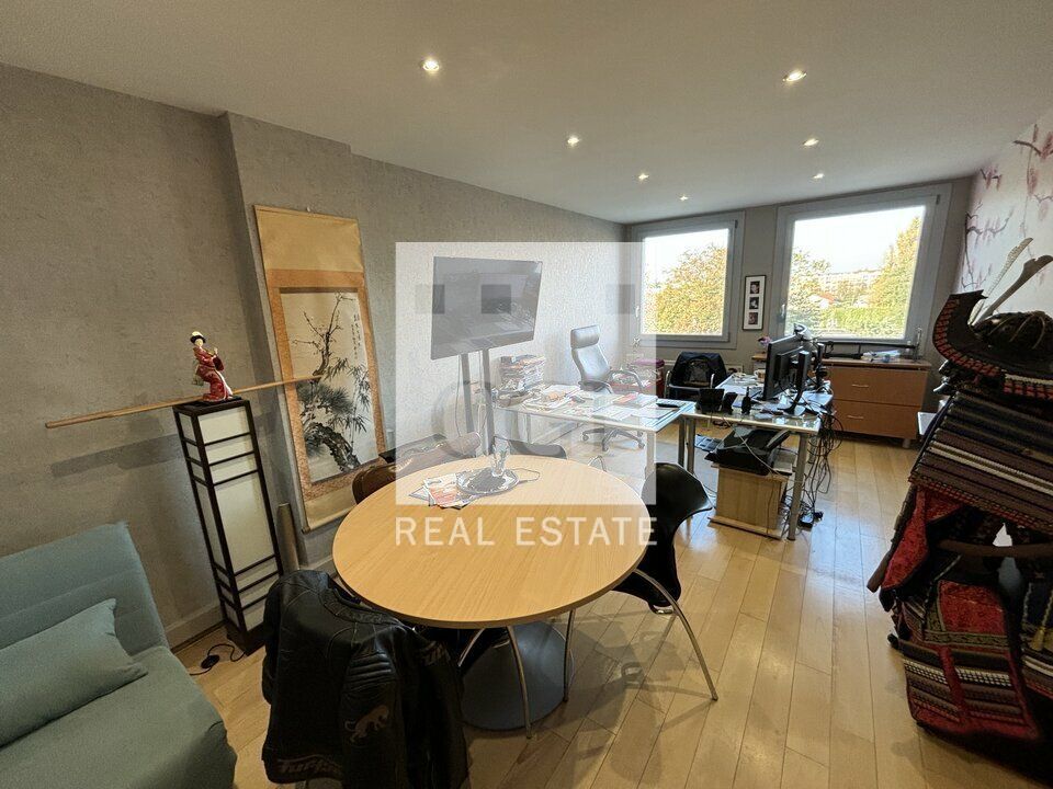 Vente bureaux 117 m² non divisibles