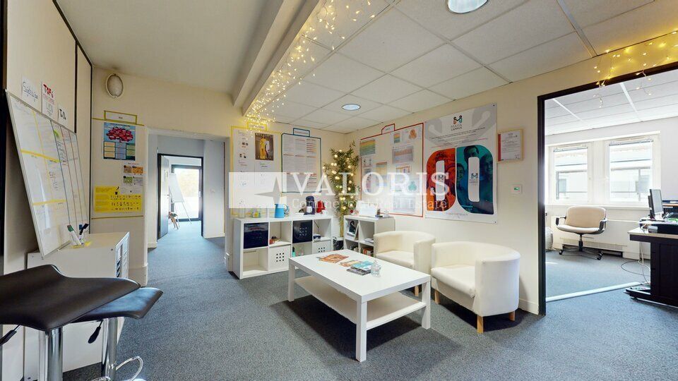 Valoris Real Estate vous propose des bureaux à la location au sein de la Villa Créatis ! 