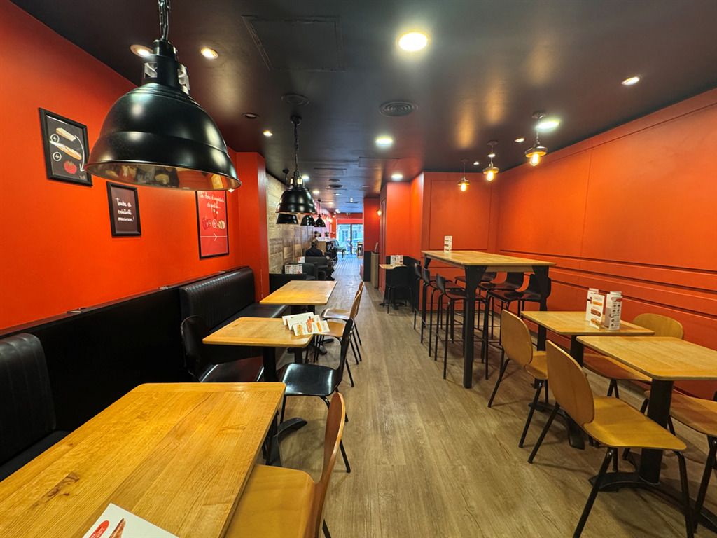 Location local commercial 198 m² non divisibles