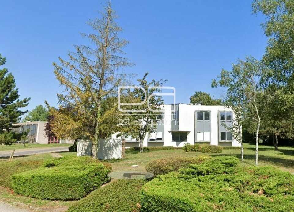 A Louer – Bureaux de 152 m² QPPCI rénovés – Technopole Henri POINCARE