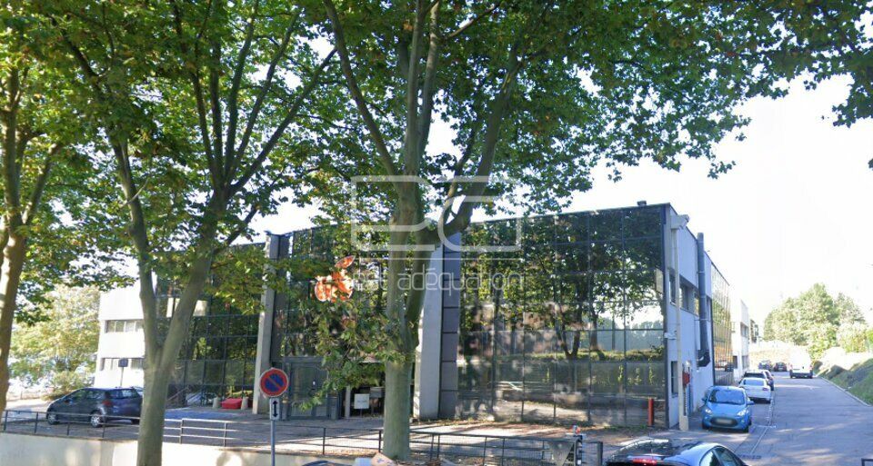 Location bureaux 189 m² divisibles à partir de 23 m²