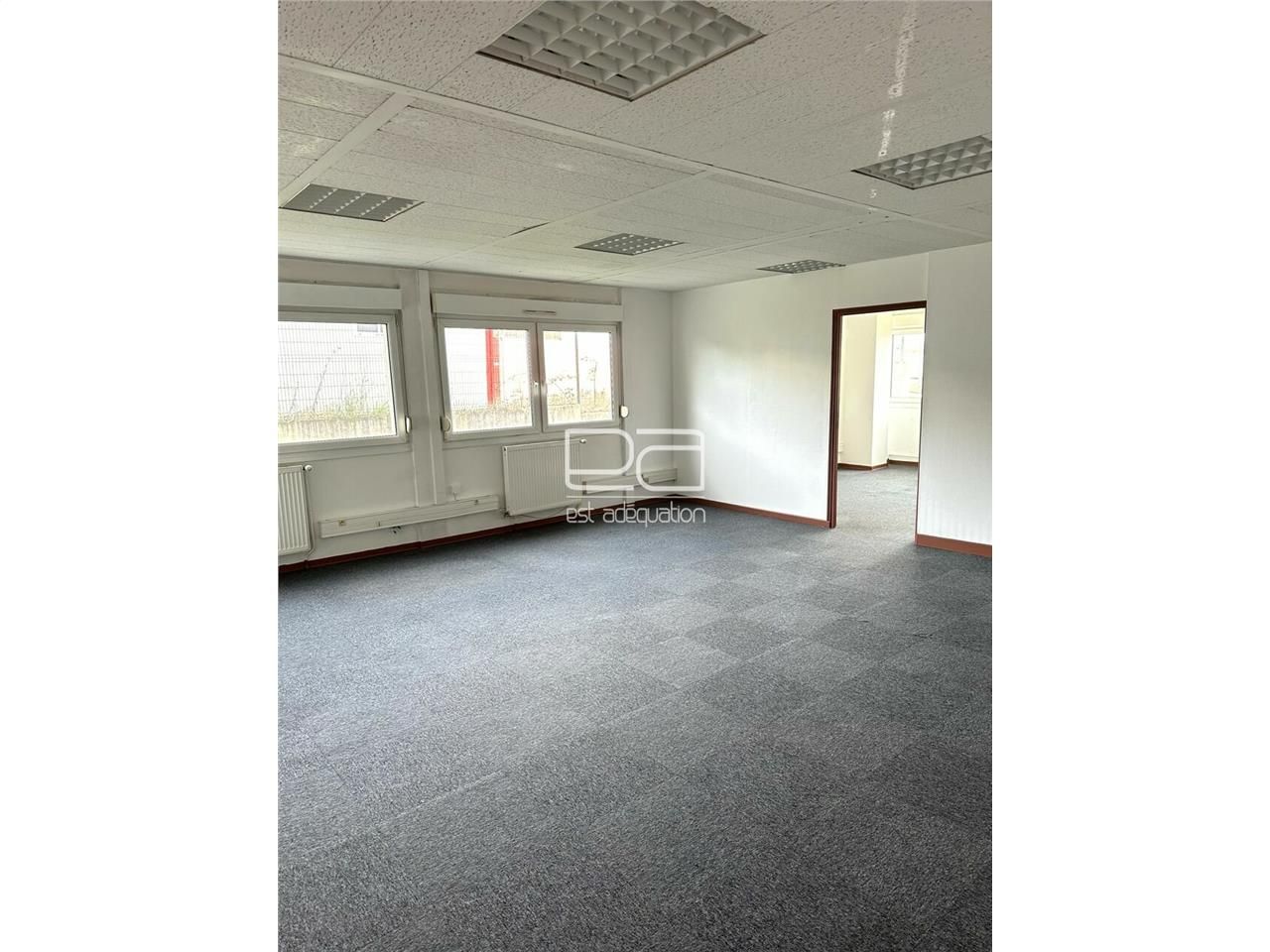 Location bureaux 55 m² non divisibles