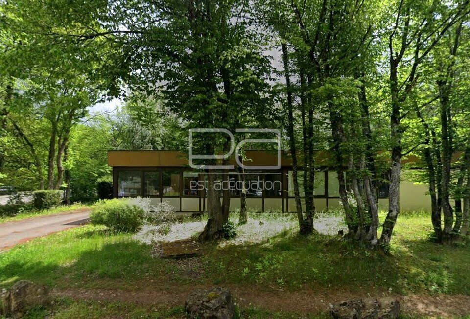 Vente bureaux 596 m² non divisibles