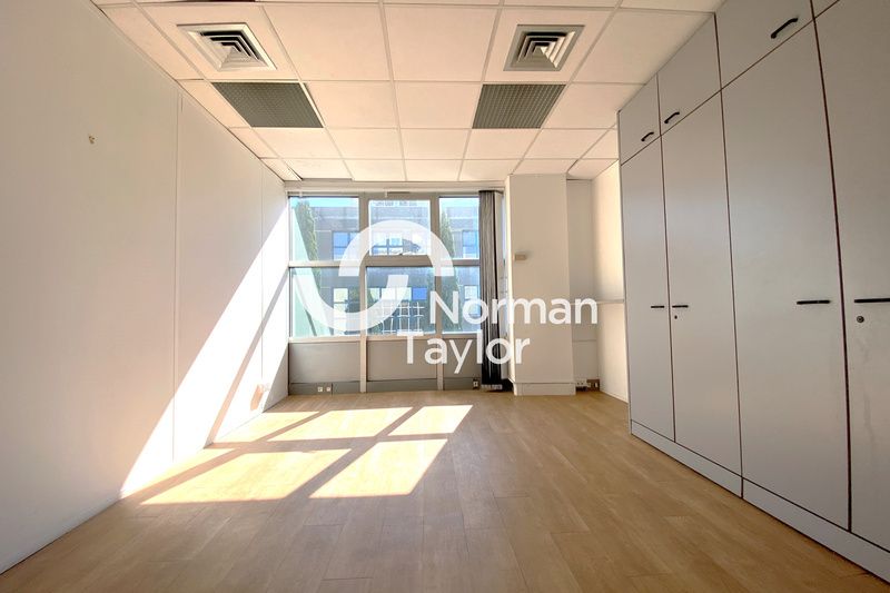 Location bureaux 50 m² non divisibles