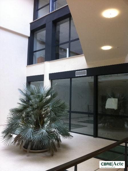 Location bureaux 284 m² non divisibles